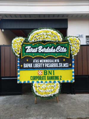 Papan Bunga Duka di Sebengkok